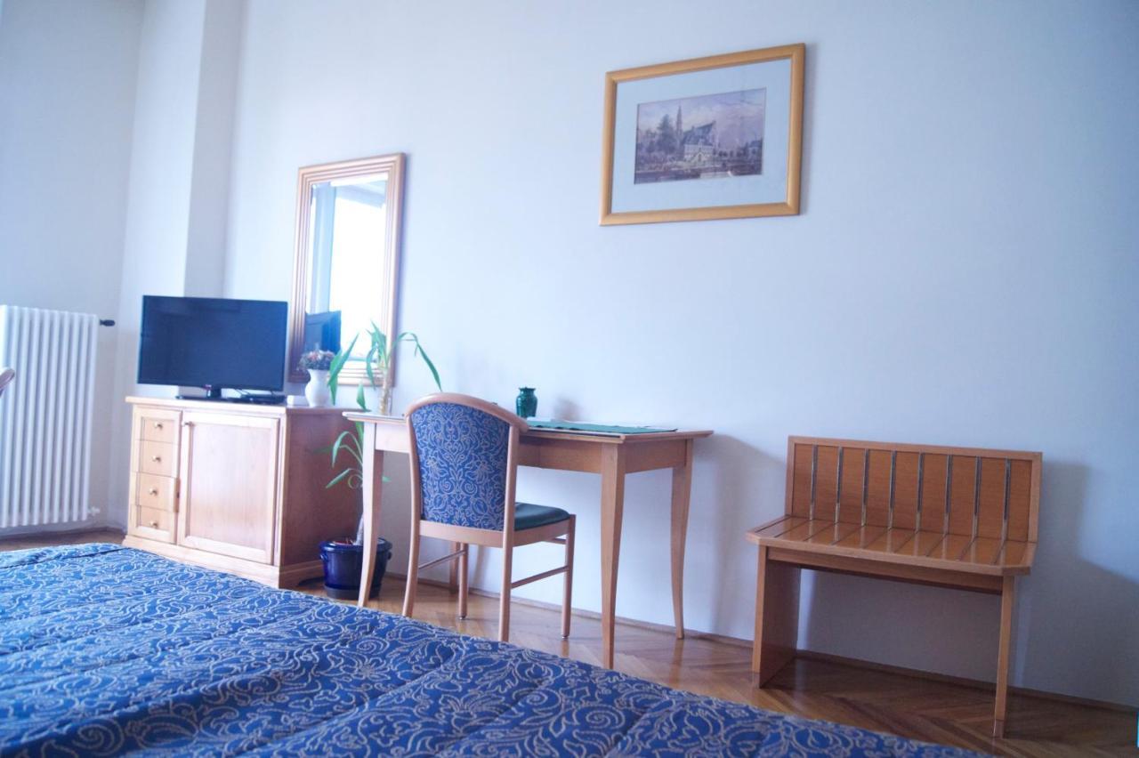 Apartamento Flatneartocastlehill Budapest Exterior foto