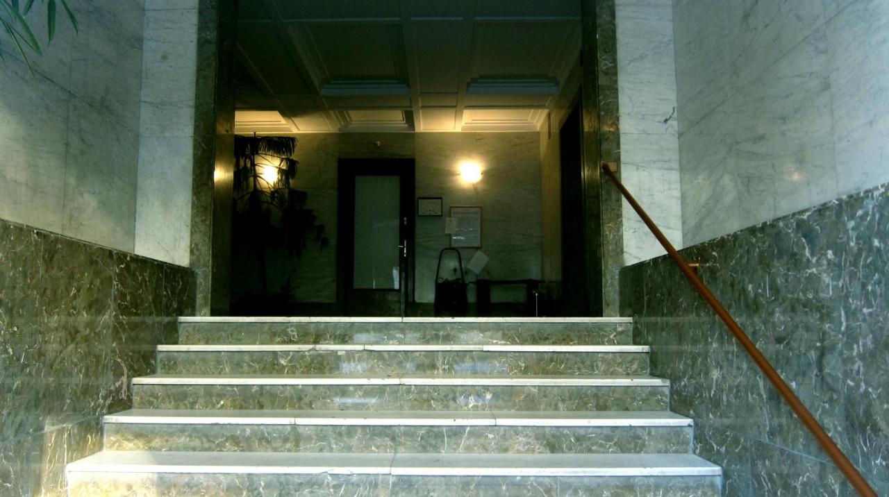 Apartamento Flatneartocastlehill Budapest Exterior foto